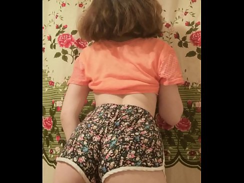 ❤️ Sexi mladá kočka si vyzlieka šortky pred kamerou ️ Porno vk na sk.watchhentai.ru ️❤