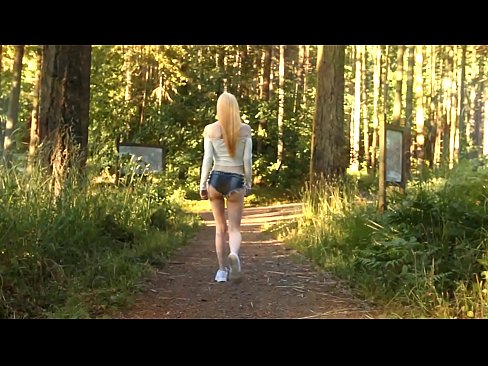 ❤️ Krásna žena sa pohybuje pomaly, nie nahé video ️ Porno vk na sk.watchhentai.ru ️❤